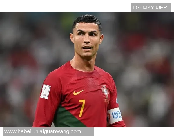 球星选人特效足球：打造属于你的明星梦之队挑战极限赛场